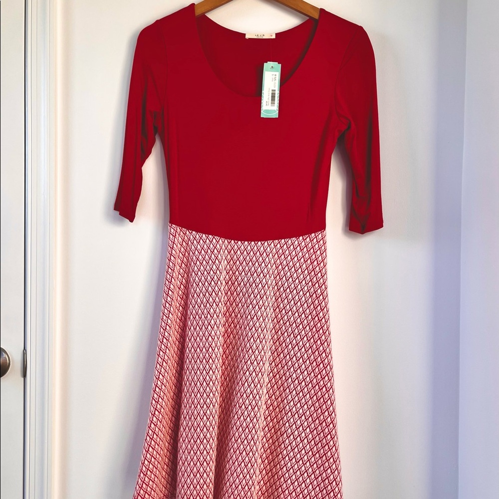 NWT, Le Lis women’s red 3/4 length sleeve dress with circle skirt